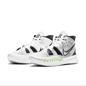 Nike Mens Kyrie 7 - Basketball Shoes White/Black/Glow  Size 10